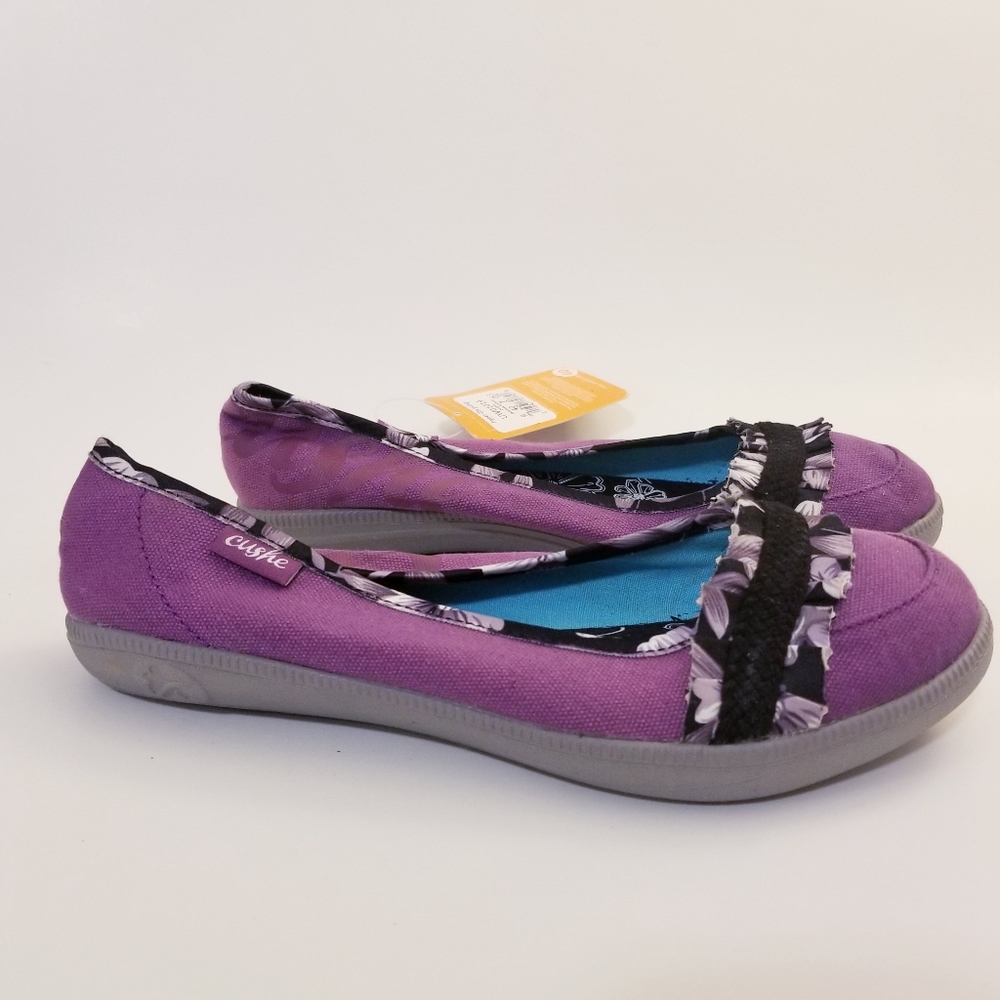 NWT Cushe Hyper-Lite Pump Canvas Shoes, Size 9